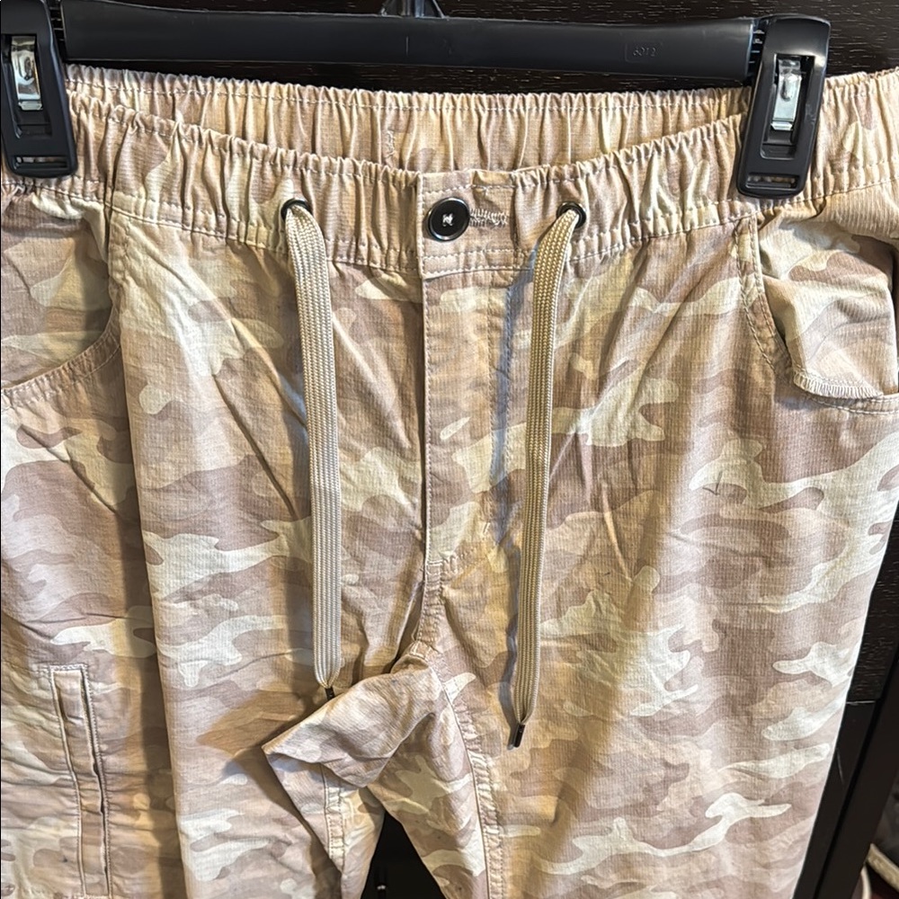 BYLT Basics Camouflage Chinos